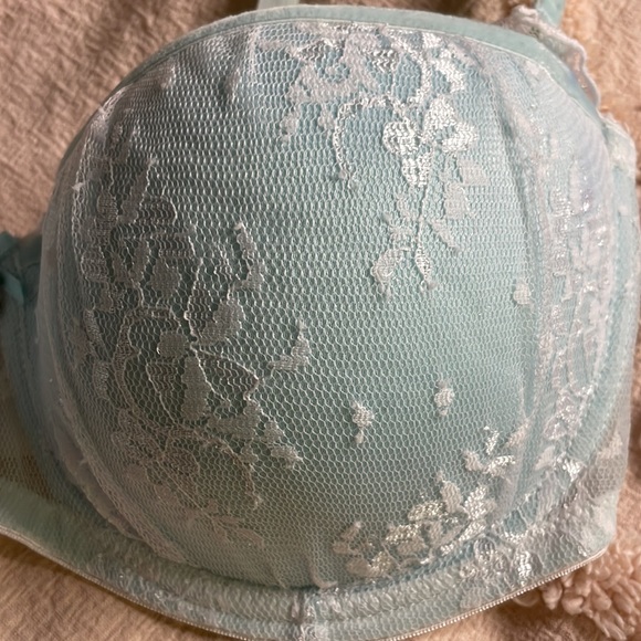 Baby Blue & White Lace Bra - Picture 3 of 8